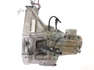 V6BS Rover 200