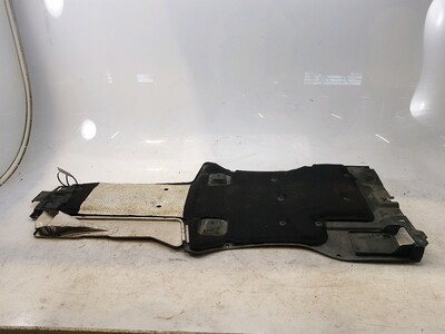 7L0 825 285 C  Volkswagen TOUAREG