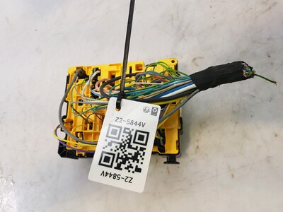 452679305 Peugeot 2008