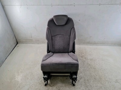 8846 S0 Citroen Peugeot C8 807