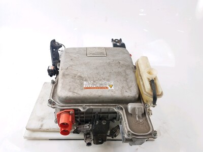 G920047121 Toyota PRIUS