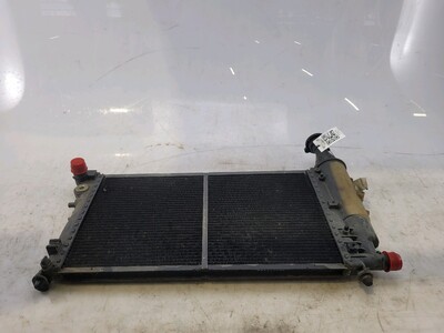 1330 A8 Peugeot Citroen 106 SAXO