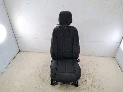52 10 7285858 BMW SERIE 1