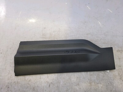 0000735768137 Jeep AVENGER
