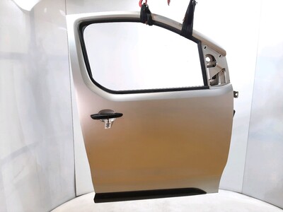 Right front door  used - Toyota PROACE M - SU001A4540