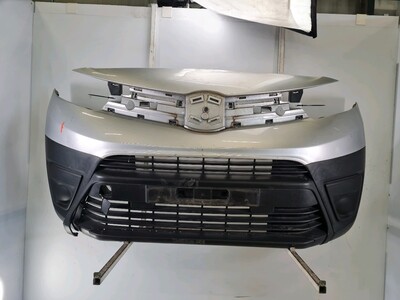 SU001A4868 Toyota PROACE M