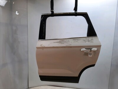 575833051J Seat ATECA