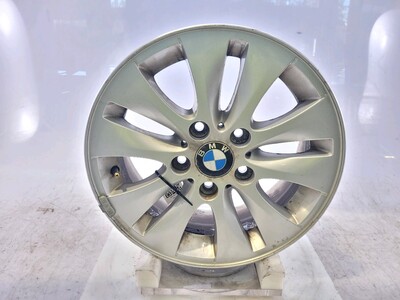 36 11 6778219 BMW SERIE 1