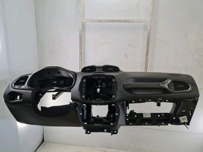 735690845 Jeep RENEGADE