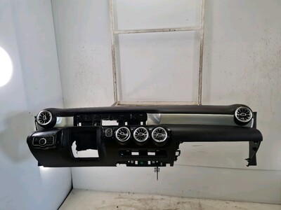 17768063028S17 Mercedes CLASSE CLA