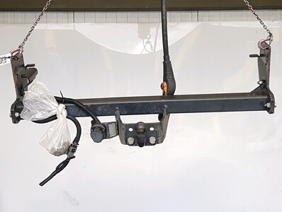 045-442 Isuzu D-MAX CREW CAB