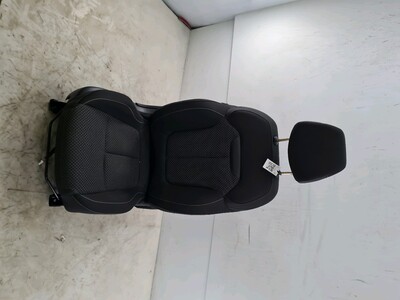 873014EB1A   Renault KADJAR