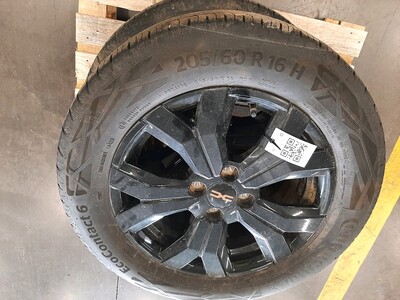 Lot de 2 roues complètes avant occasion - Dacia SANDERO - GPA-24-0035335