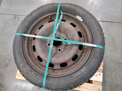 COMPLETE WHEEL SET OF TWO FRONT used - Ford FIESTA - GPA-25-0036528