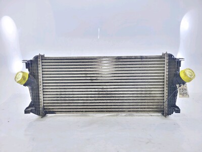 4677 732AD Chrysler GRAND VOYAGER