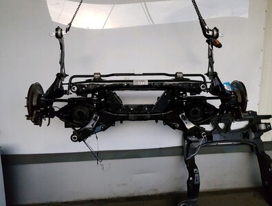 2595936 Ford FOCUS