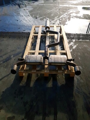 5G6 253 181 LP Volkswagen GOLF