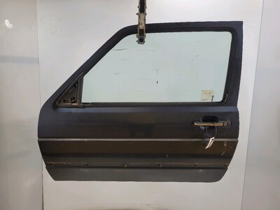 165831051C Volkswagen GOLF