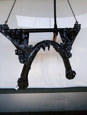 1044531-01-B TESLA MODEL Y