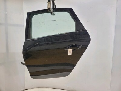 8W5833051D Audi A4
