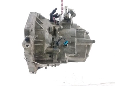 55582863 Chevrolet CRUZE