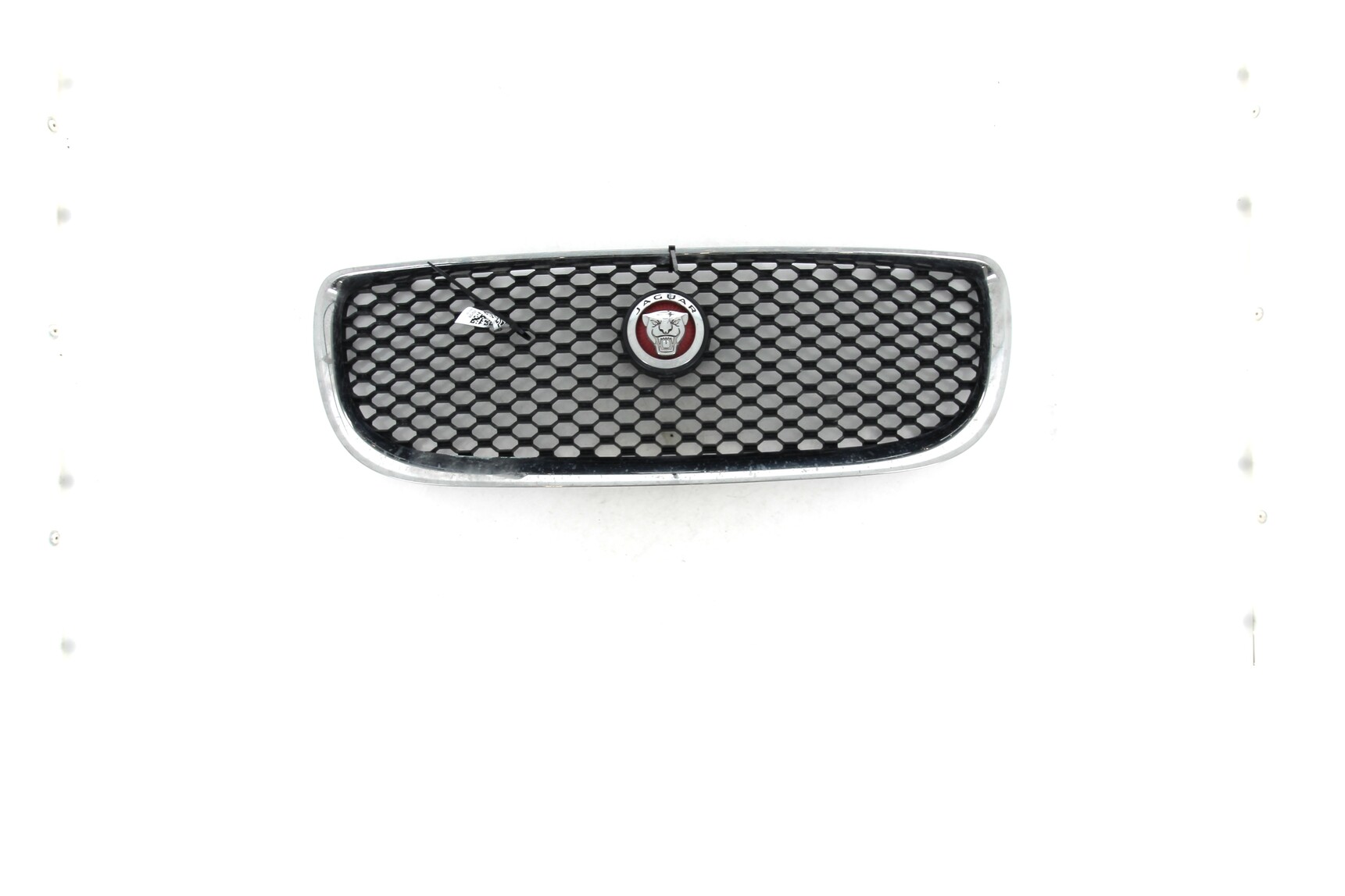 T4N10517 Jaguar XE PH.1