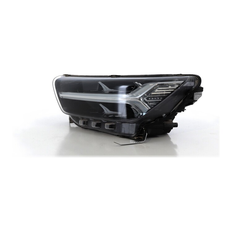 31655989 Volvo XC40