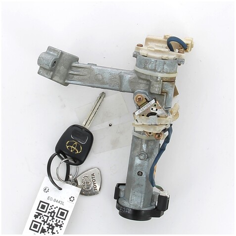 690056B851 Toyota LANDCRUISER