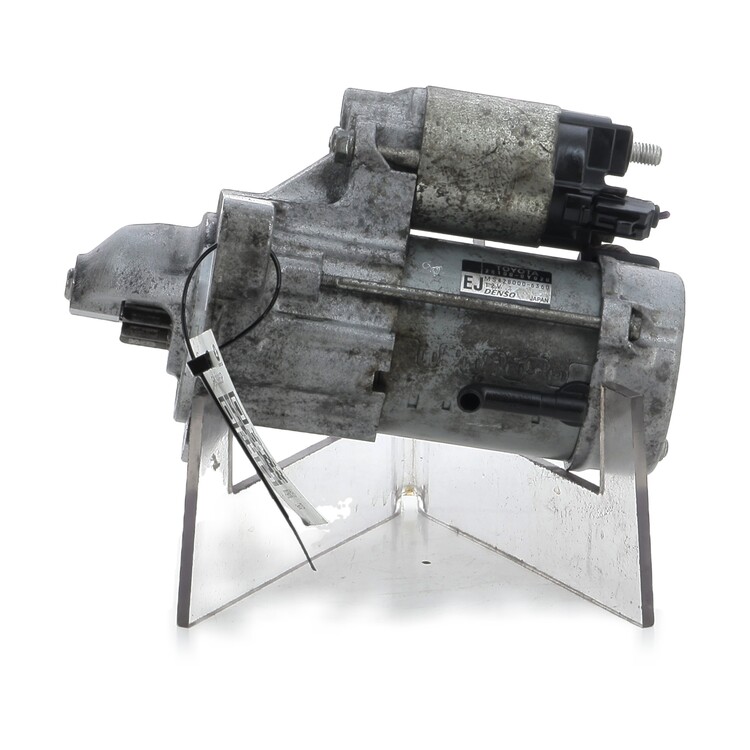 281000Y022 Toyota YARIS