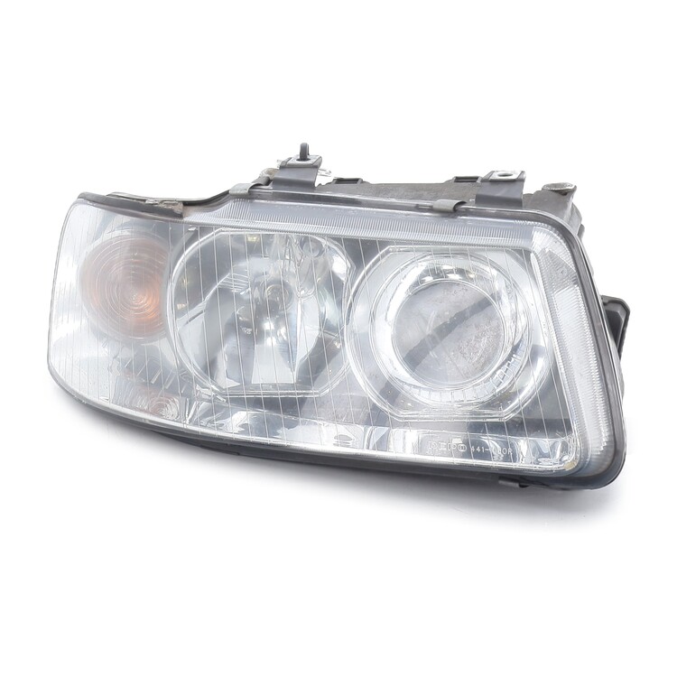 8L0941003 AF Audi A3