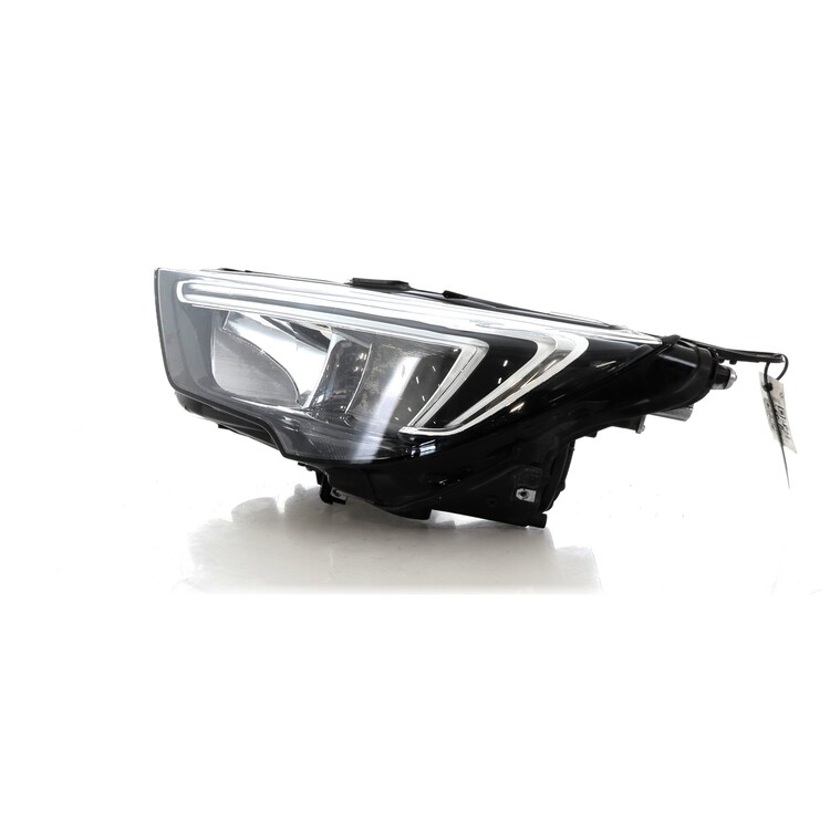YQ00349980 Opel CROSSLAND X
