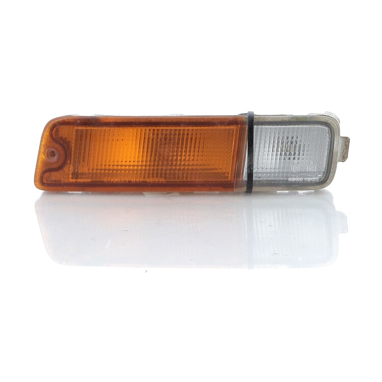 MR245379 Mitsubishi L200 PICKUP
