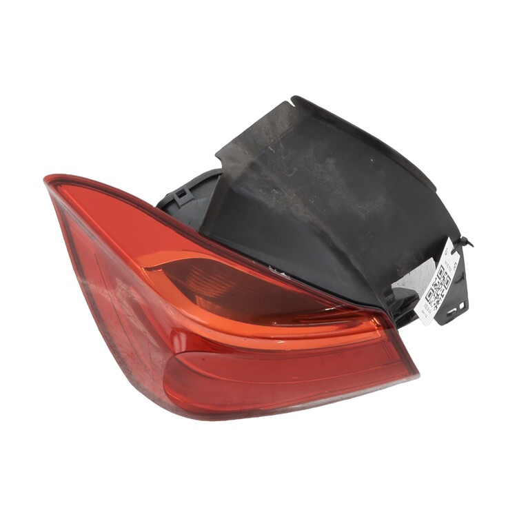 63 21 7359017 BMW SERIE 1
