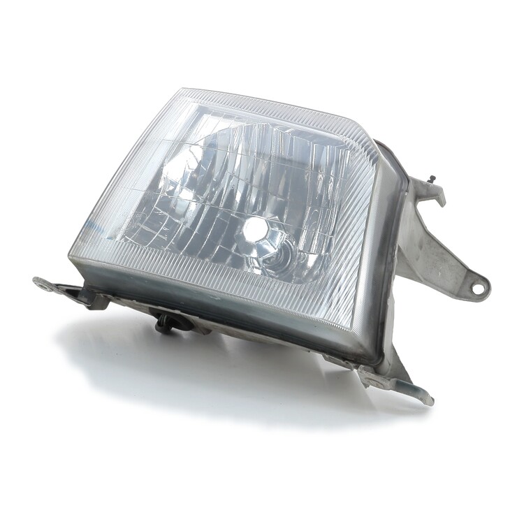 8111060800 Toyota LANDCRUISER