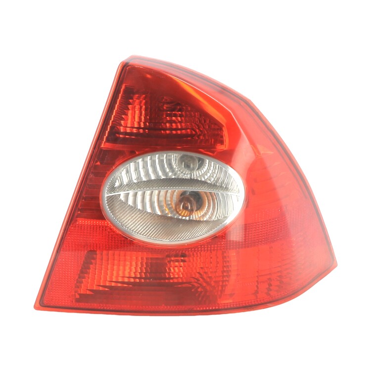 1333832 Ford FOCUS