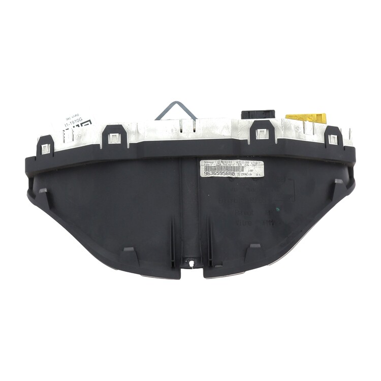 00006104C8 Citroen SAXO