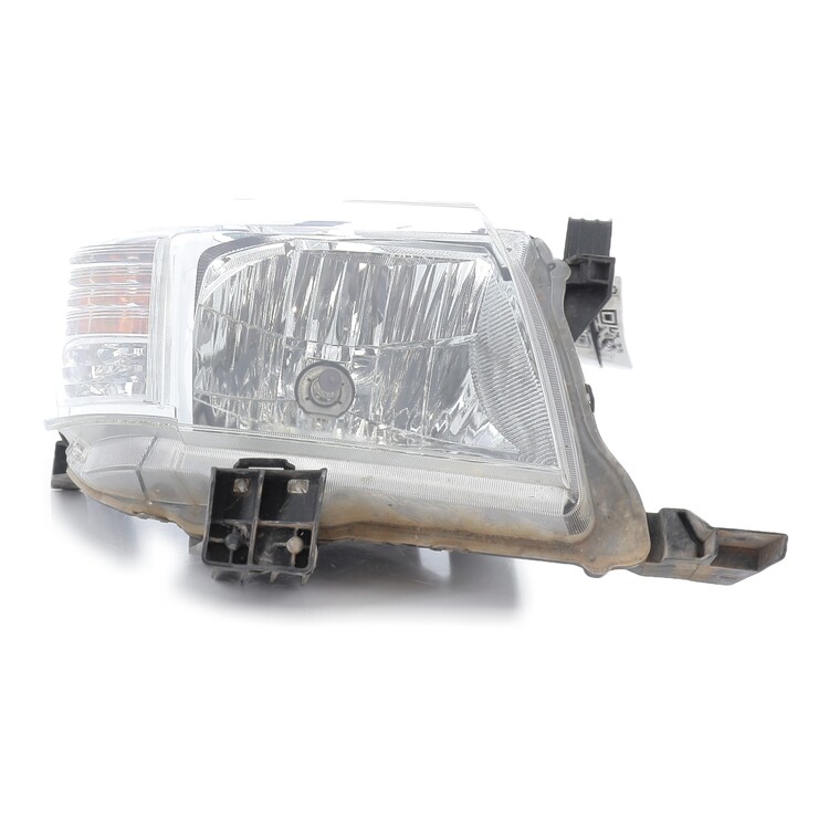 811300K401 Toyota HILUX HILUX PICKUP