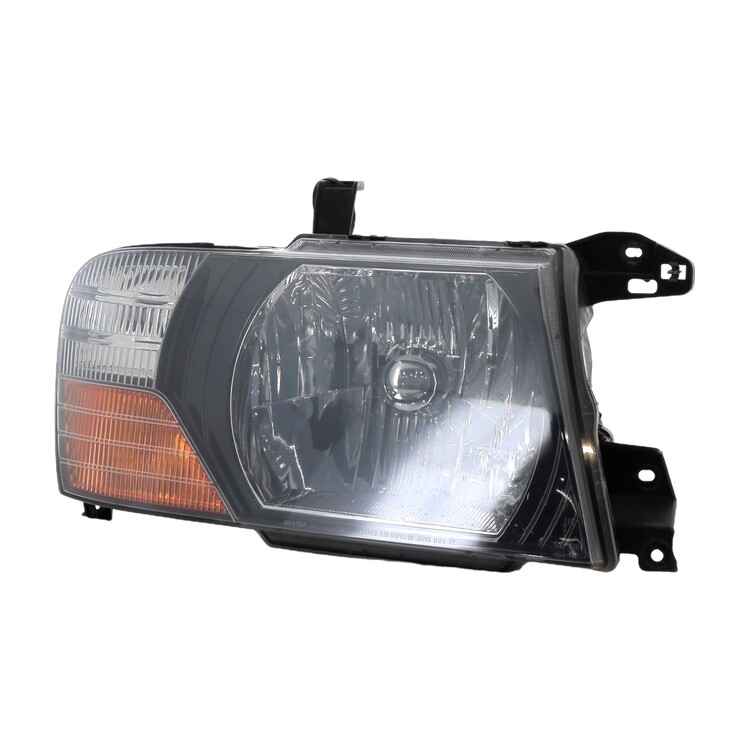 MR574934 Mitsubishi PAJERO
