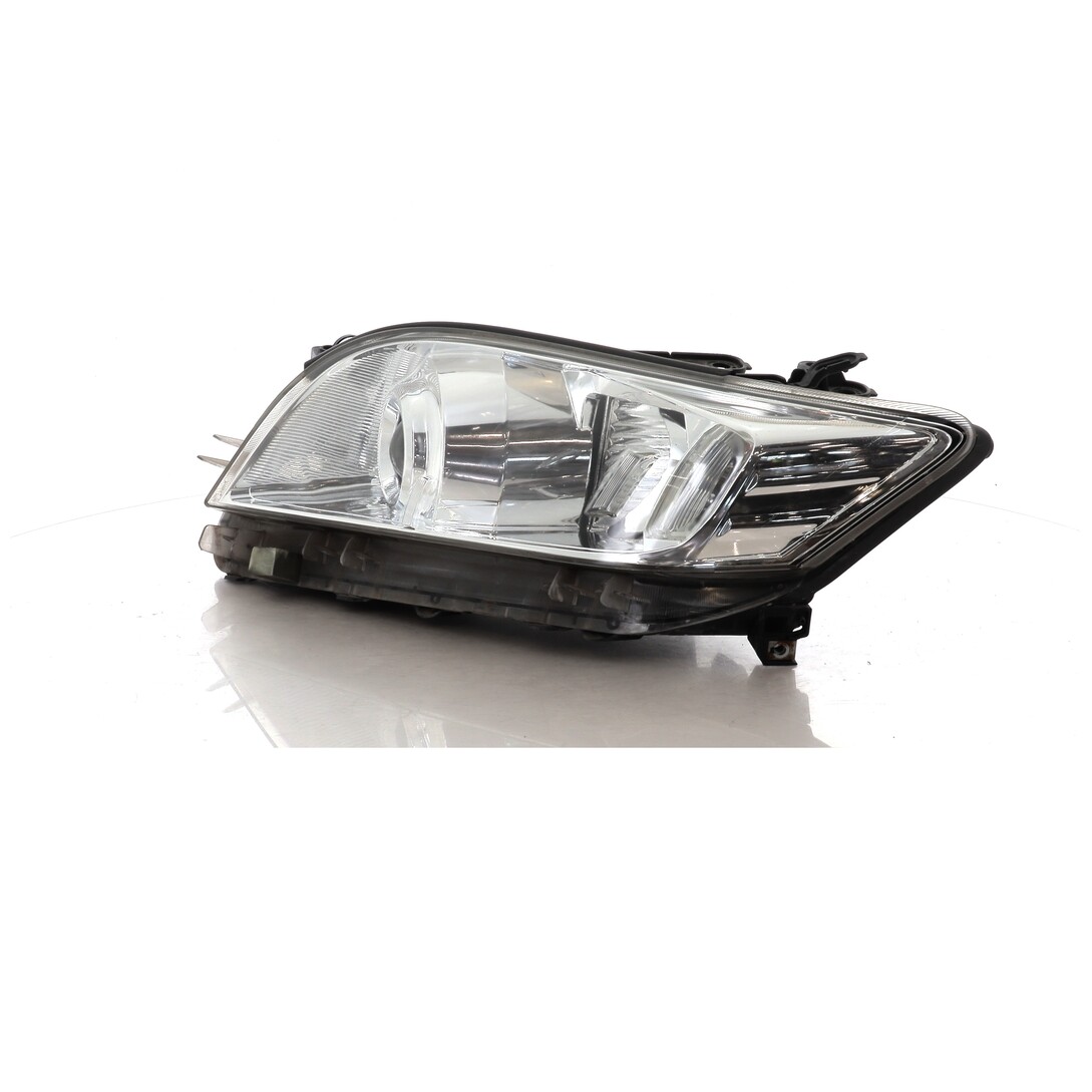 8117042501 Toyota RAV4