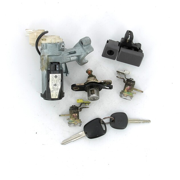 8907320091 Toyota CELICA