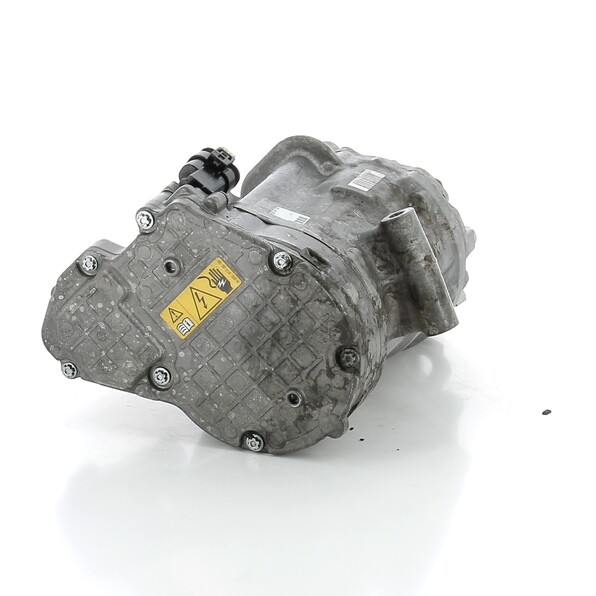0008304404 Mercedes CLASSE CLA