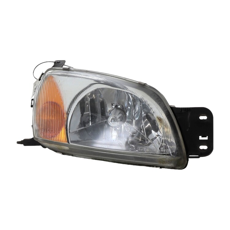 1042630 Ford FIESTA