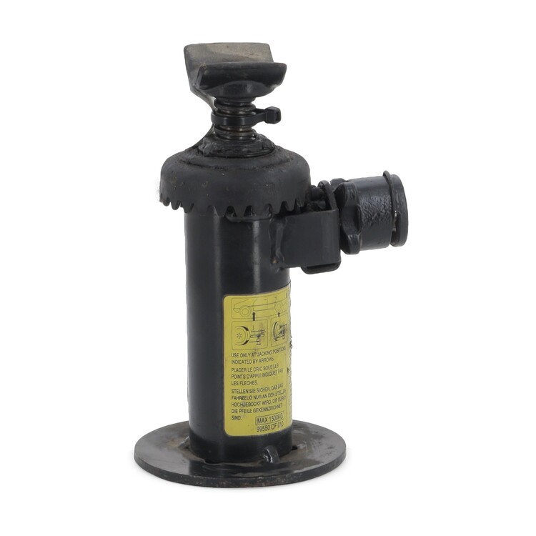 995500F011 Nissan TERRANO