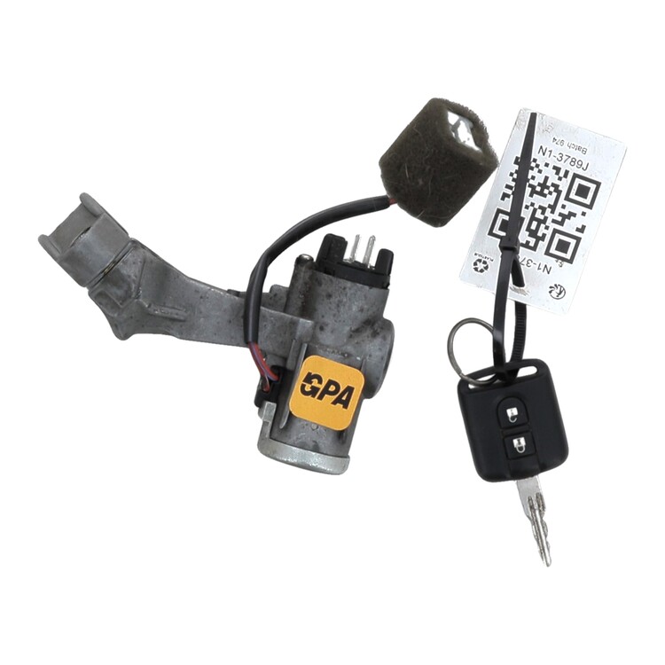 48700-1F585- Nissan TERRANO