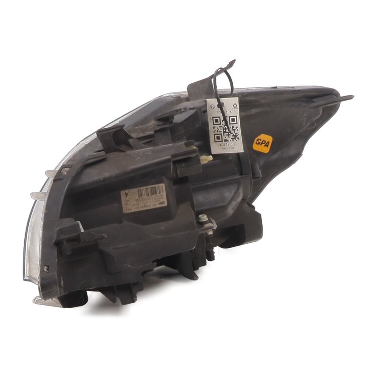 8113002A40 Toyota AURIS