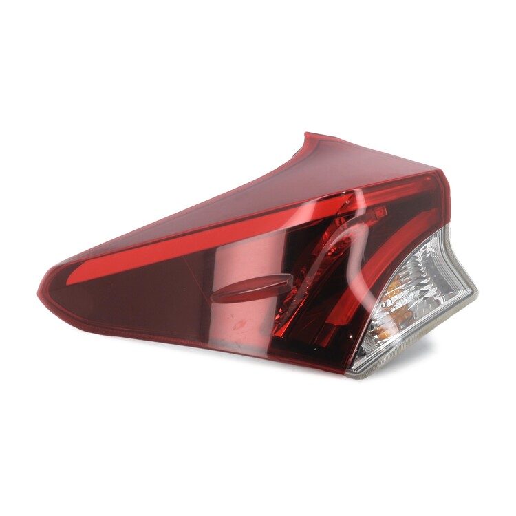 8156102A51 Toyota AURIS