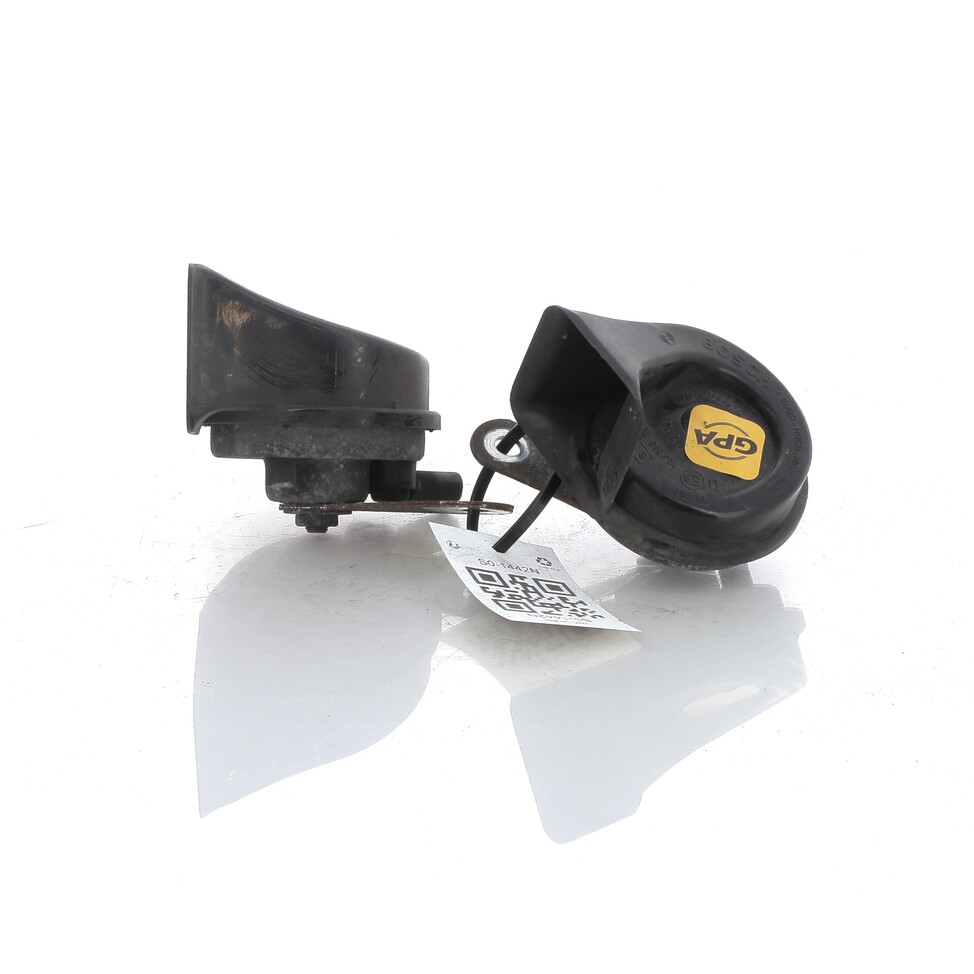 61 33 8381271 BMW SERIE 5