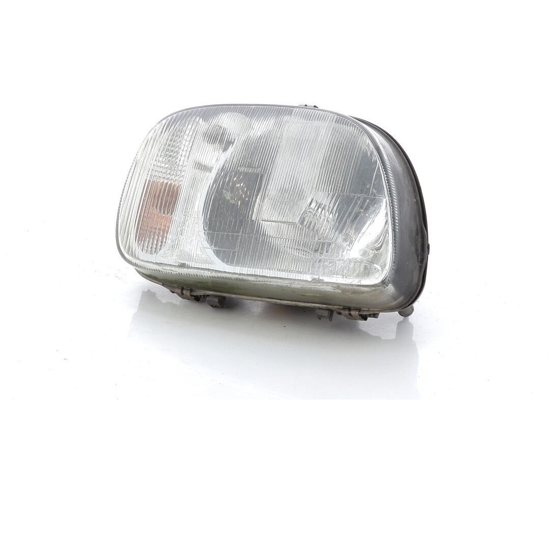 B6010-6F620- Nissan MICRA