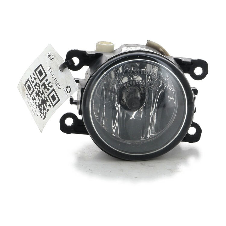 Right front fog light