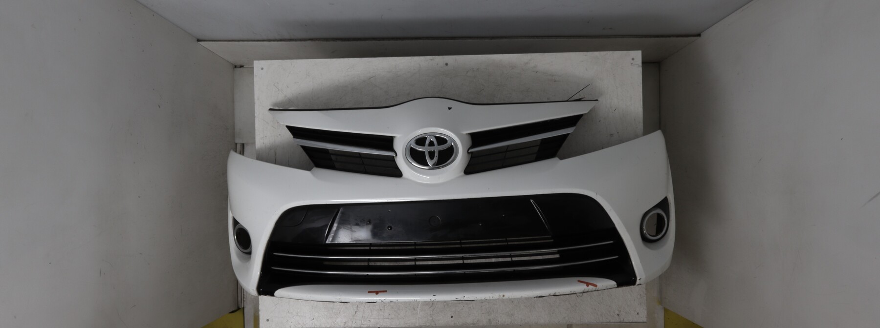 521190F926 Toyota VERSO